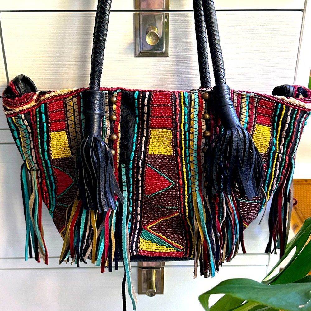 Antik Batik Leather Shoulder Bag🖤! Gorgeous👀